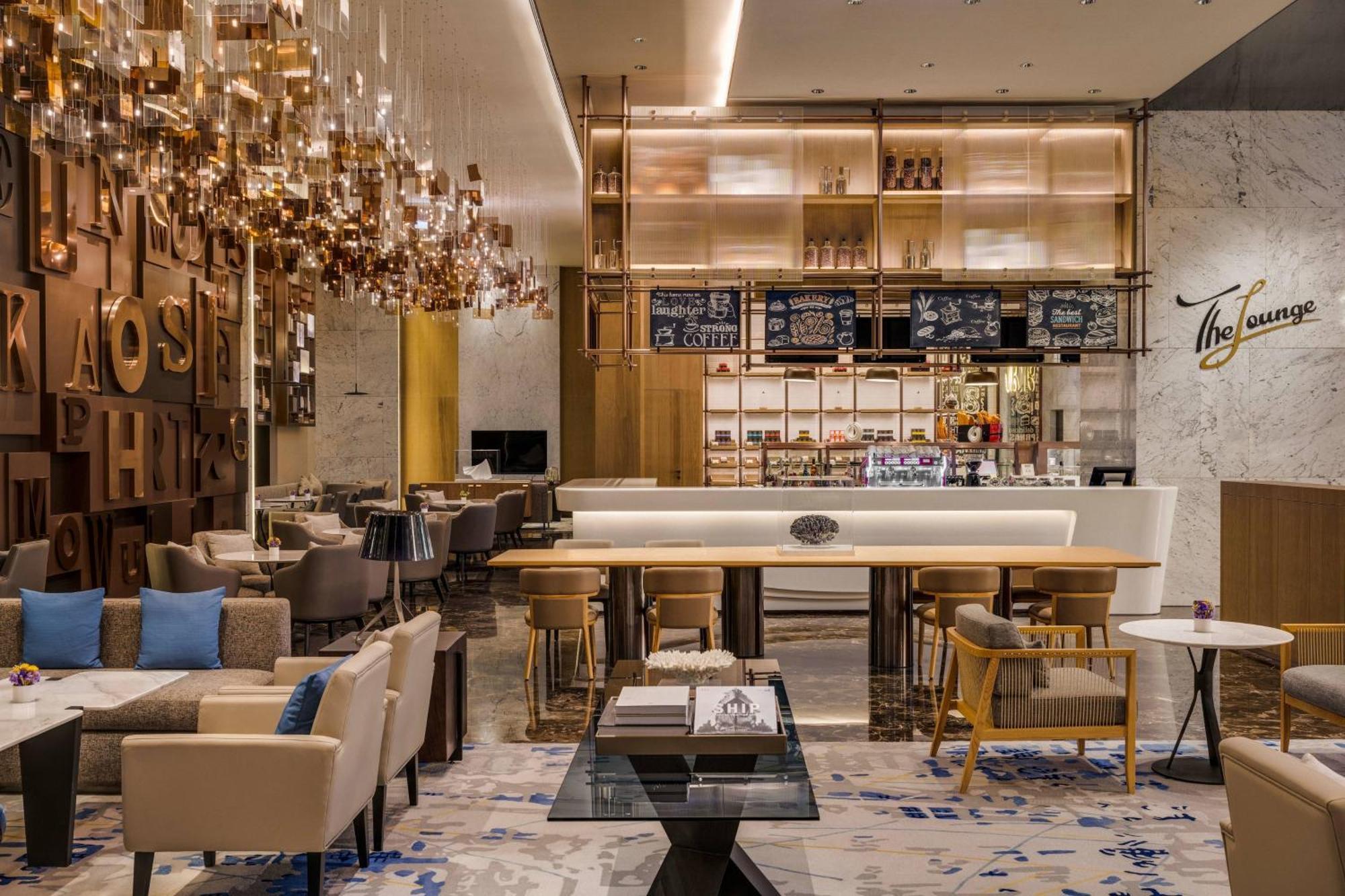 Kaohsiung Marriott Hotel Экстерьер фото The Lounge at the airport